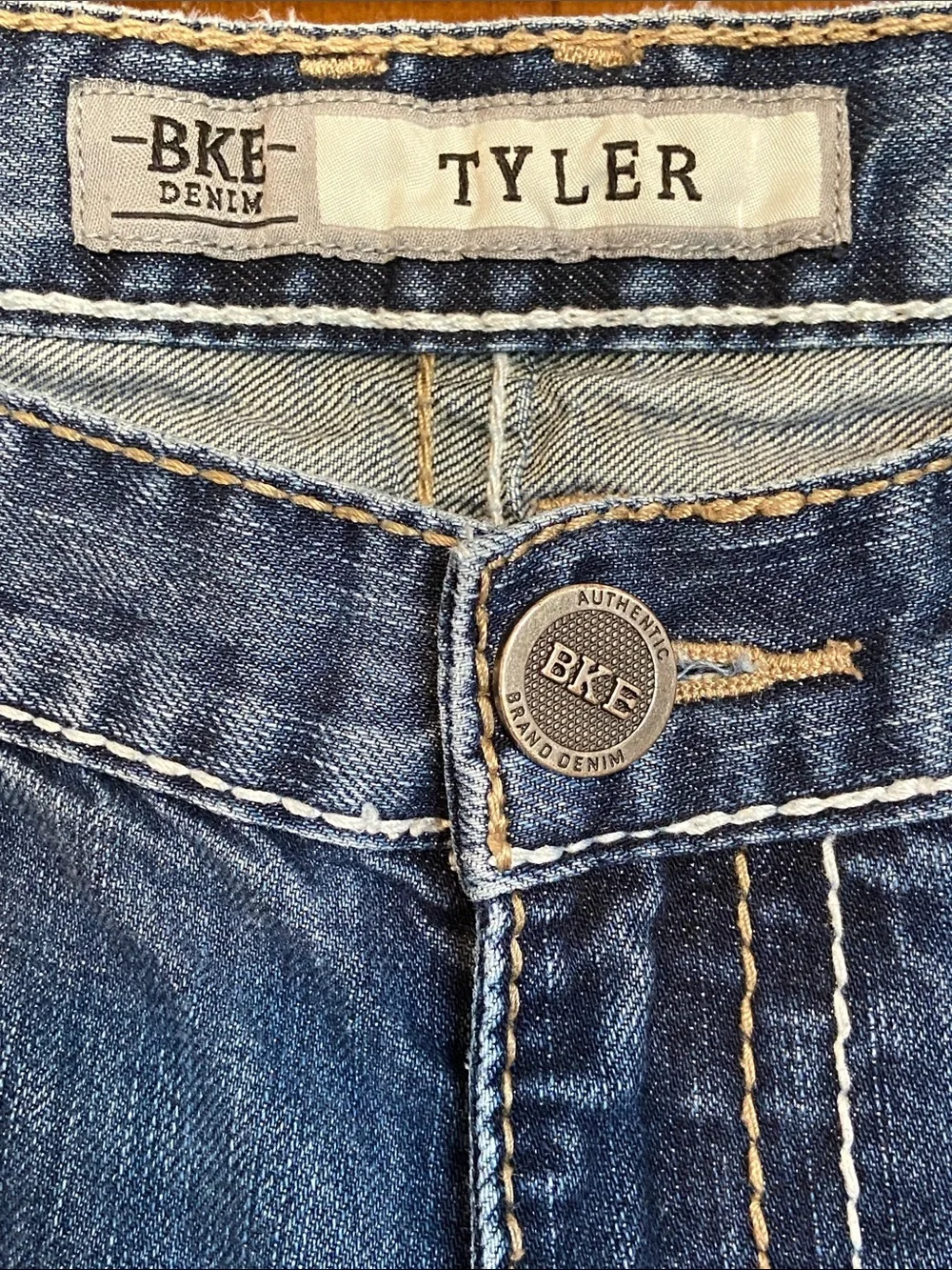 BKE Tyler Boot Jeans Mid Rise Blue Denim Western Cowboy Size 34 x 30”
